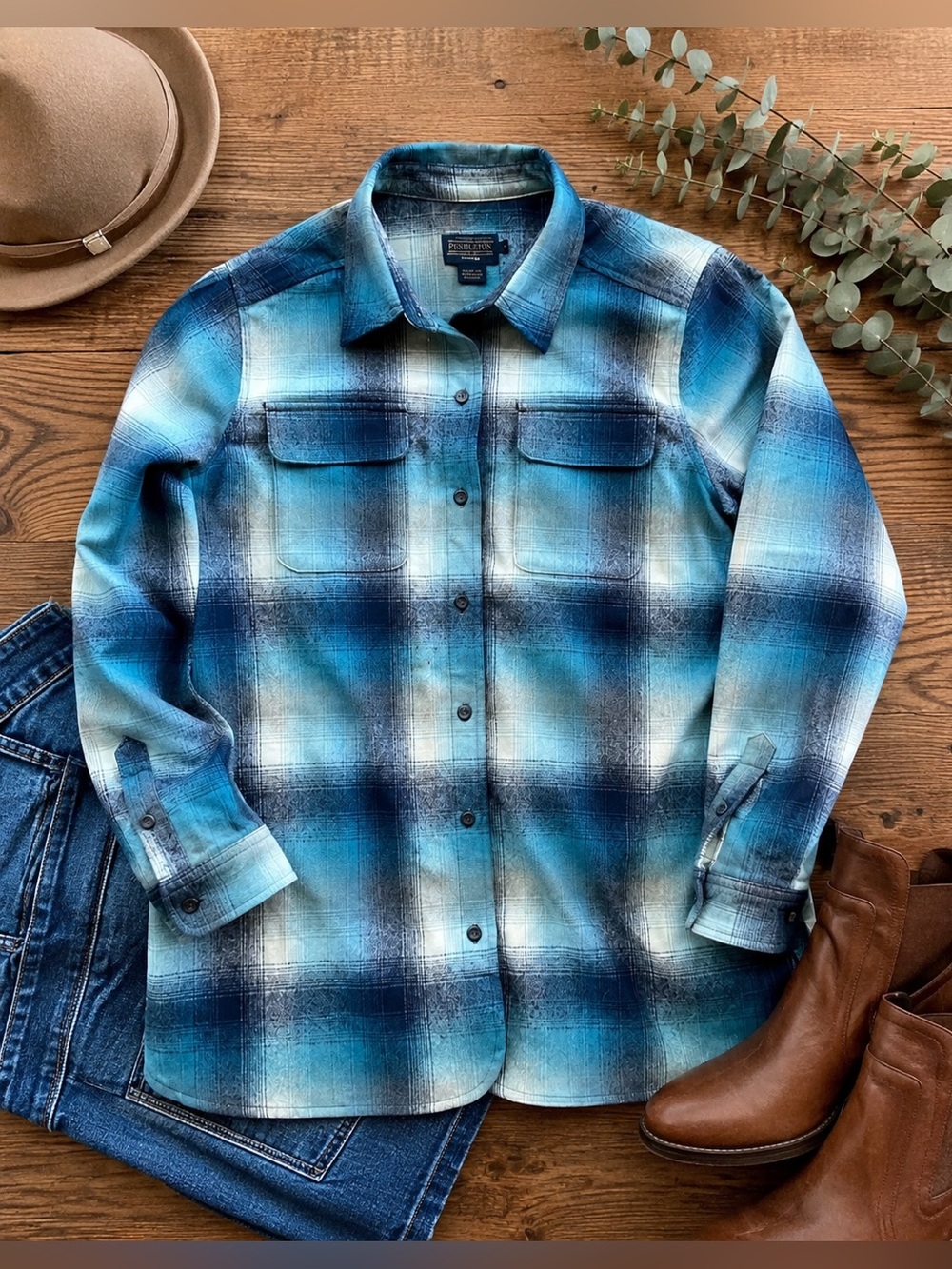 Pendleton Women’s Board Shirt Turquoise Ombre 100% Wool Plaid